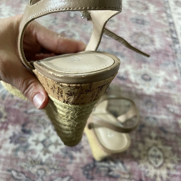 Charles by Charles David wedges - Picture 7 of 8